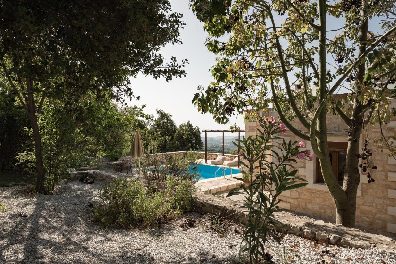 Koules Estate, With Private Pools & Bbq - Embracing Nature, By Thinkvilla Argouli Eksteriør bilde