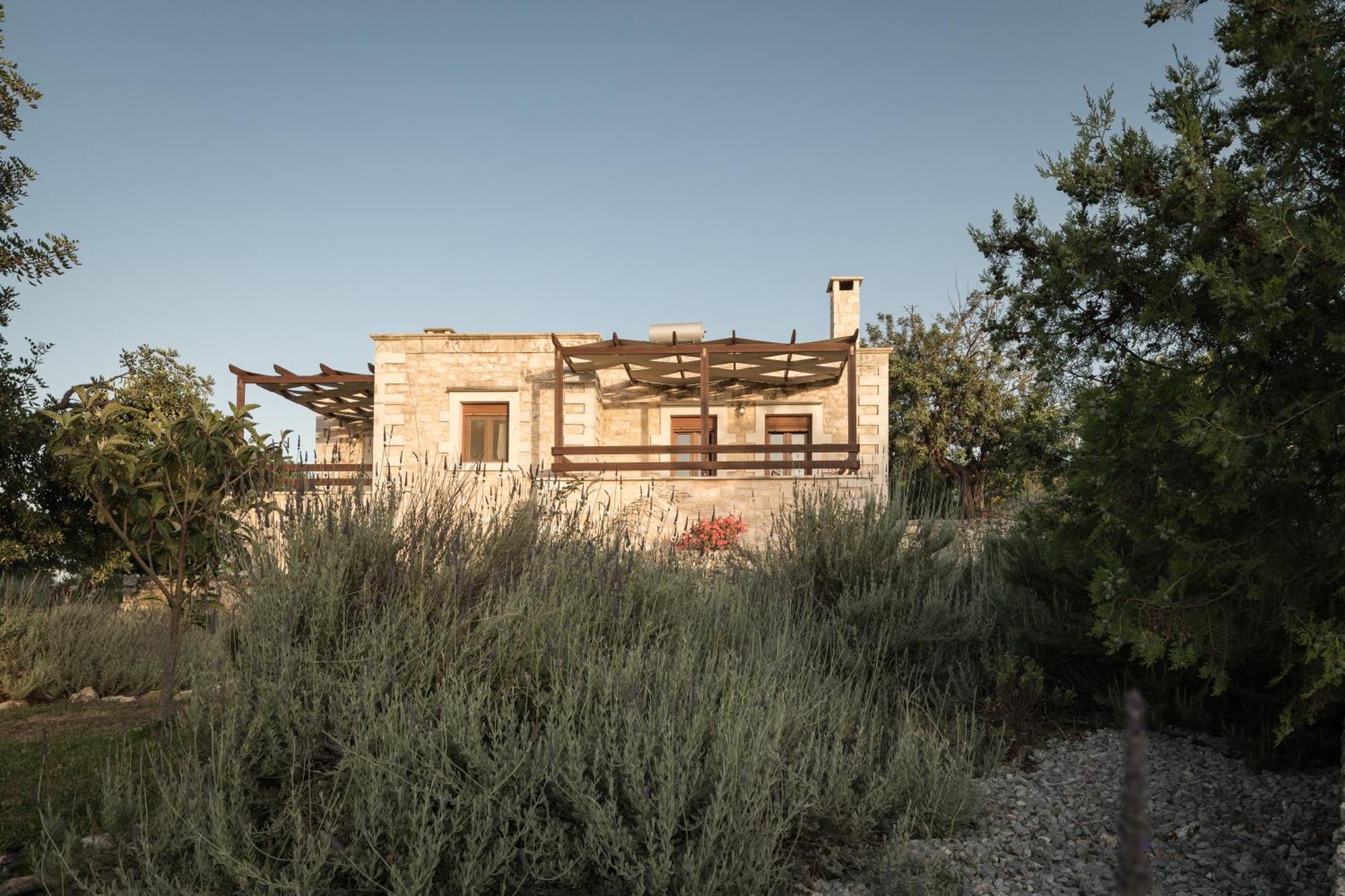 Koules Estate, With Private Pools & Bbq - Embracing Nature, By Thinkvilla Argouli Rom bilde